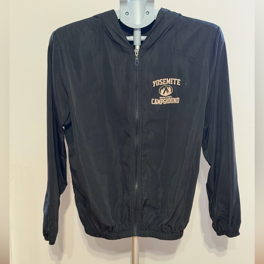 Brandy Melville Yosemite Campground Hooded Windbreaker - Picture 3 of 9